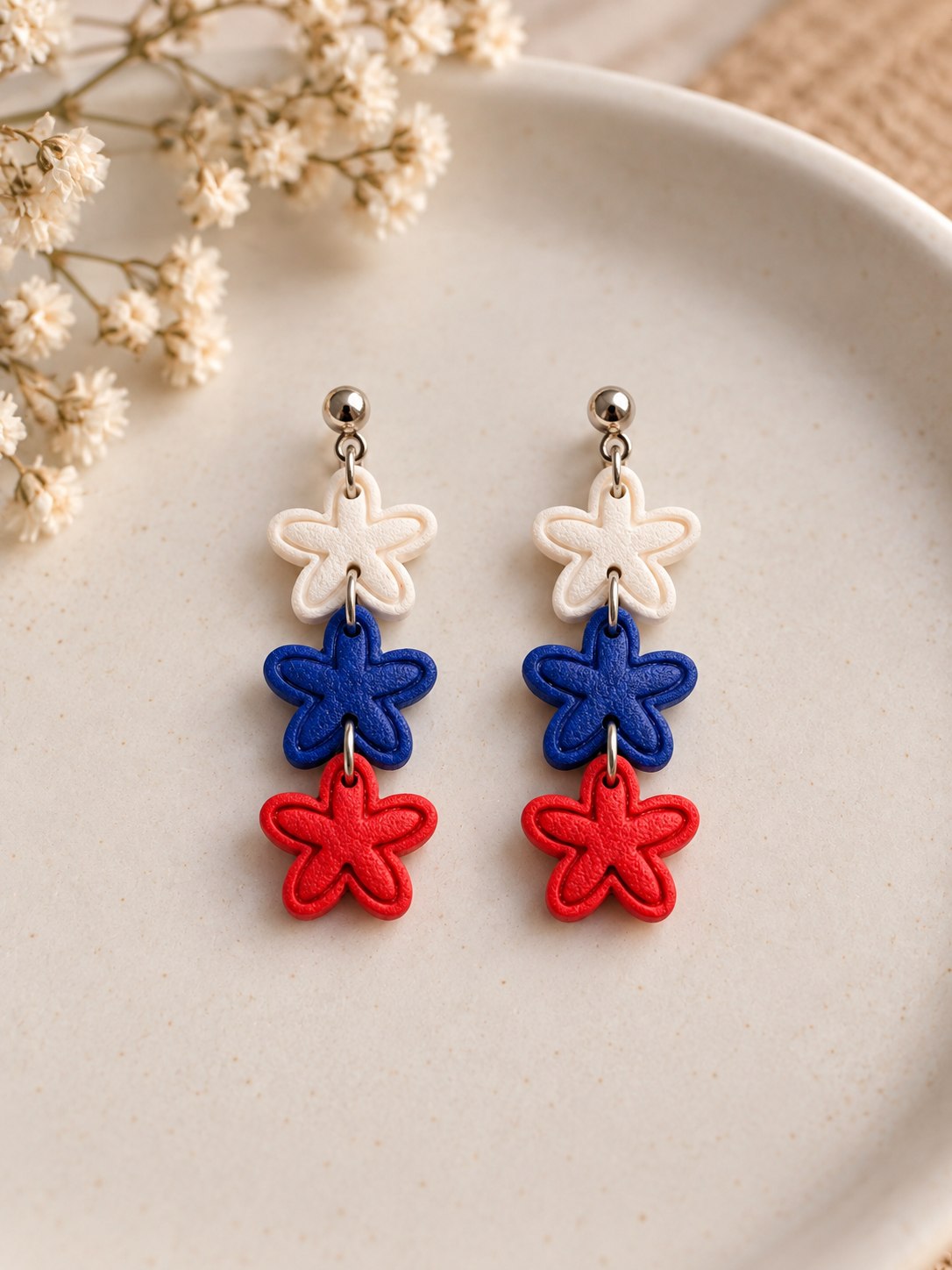 Aros Flores Tricolor, aros artesanales hechos a mano color multicolor – Karivé Joyas