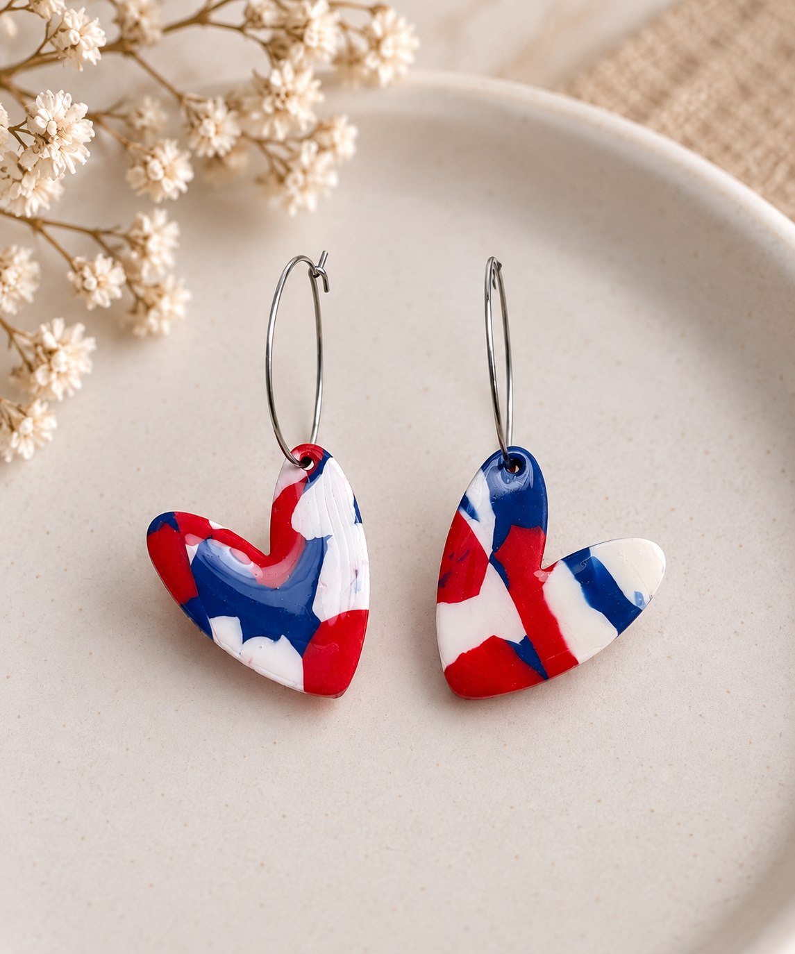 Aros Corazón Tricolor Grande, aros artesanales hechos a mano color multicolor – Karivé Joyas