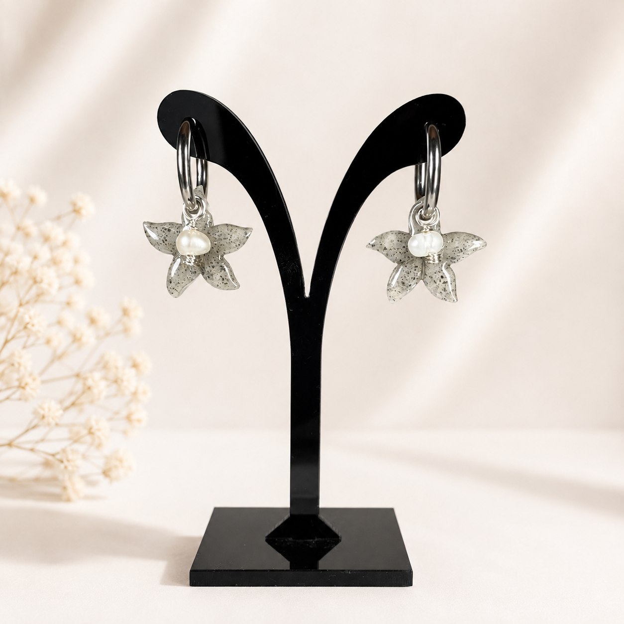 Aros Estrella de Mar Arena Plateado, aros artesanales hechos a mano color plateado – Karivé Joyas