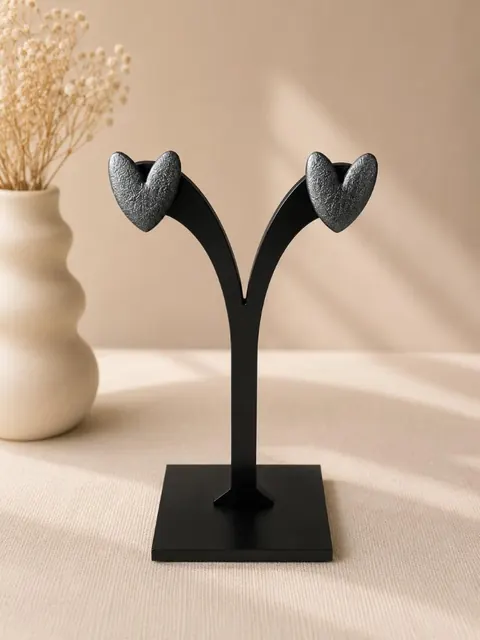 Aros Corazón Negro, aros hechos a mano – Karivé Joyas