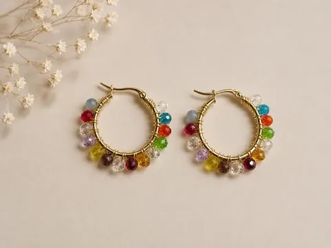 Argollas Cristal Multicolor, aros hechos a mano – Karivé Joyas
